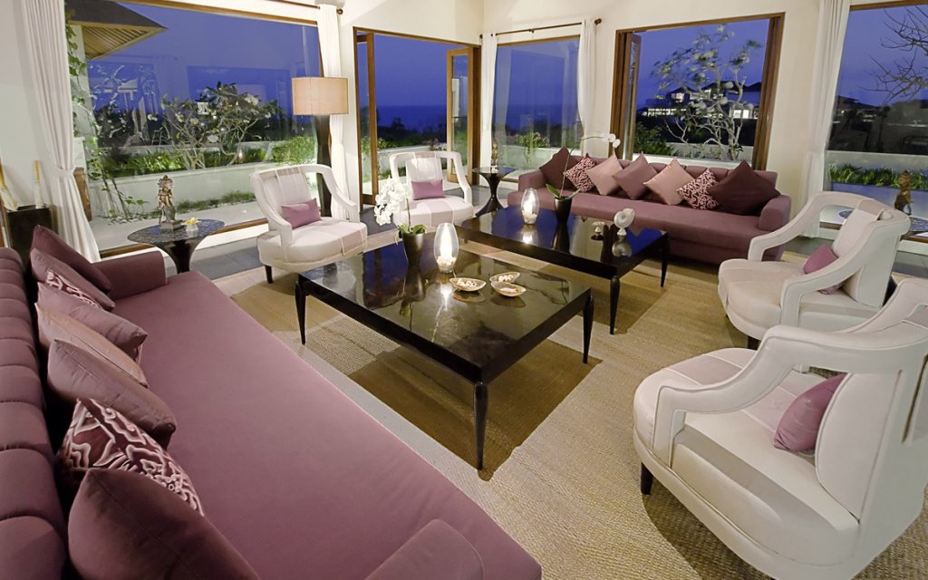 The Shanti Residence - 7 Bedrooms Villa - Nusa Dua Luxury Villa