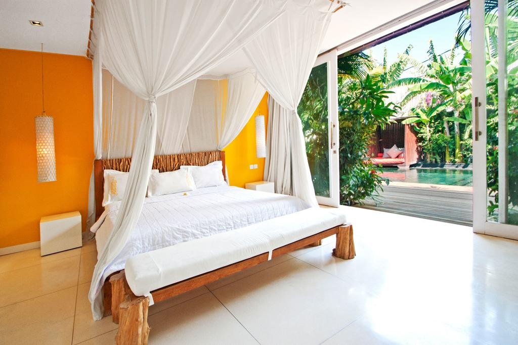 Villa La Banane - 4 Bedrooms Villa - Kerobokan Luxury Villa