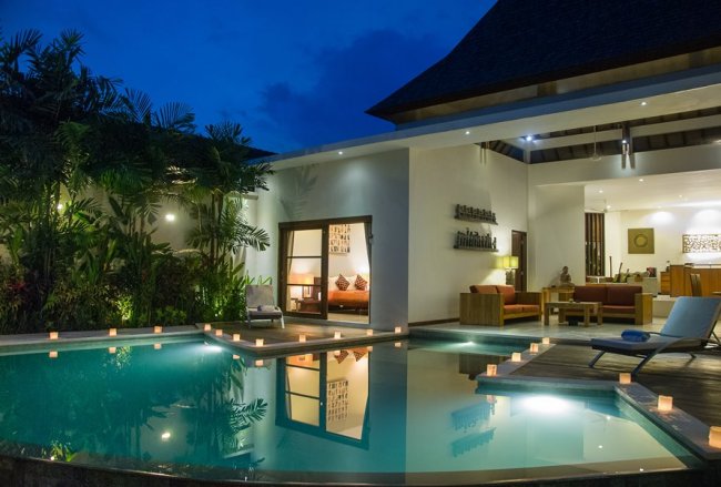 Villa Suliac Legian - 3 Bedrooms Villa - Bali Villa Rentals in Seminyak