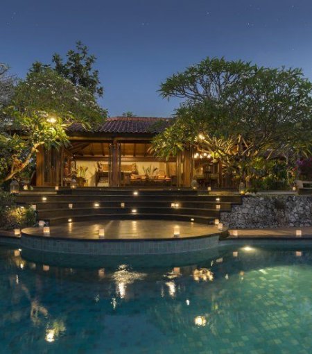 Villa East Indies - 5 Bedrooms Villa - Bali Villa Rentals in Canggu
