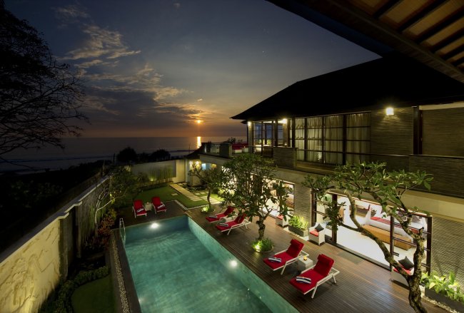 Villa Lega - 5 Bedrooms Villa - Bali Villa Rentals in Seminyak