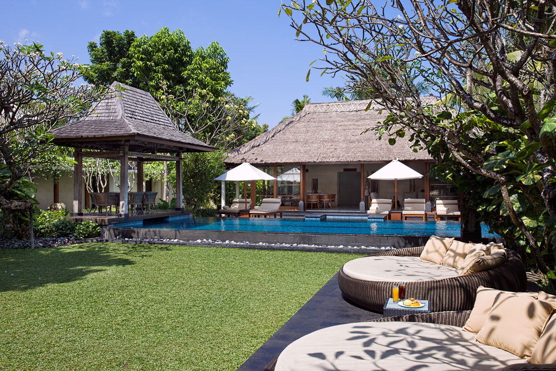Sun lounger - Villa Ramadewa, Seminyak Bali
