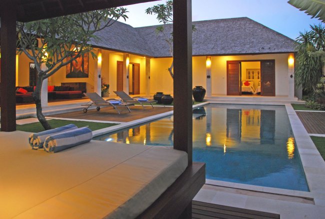 Saba Villas Sadewa - 2 Bedrooms Villa - Bali Villa Rentals in Canggu