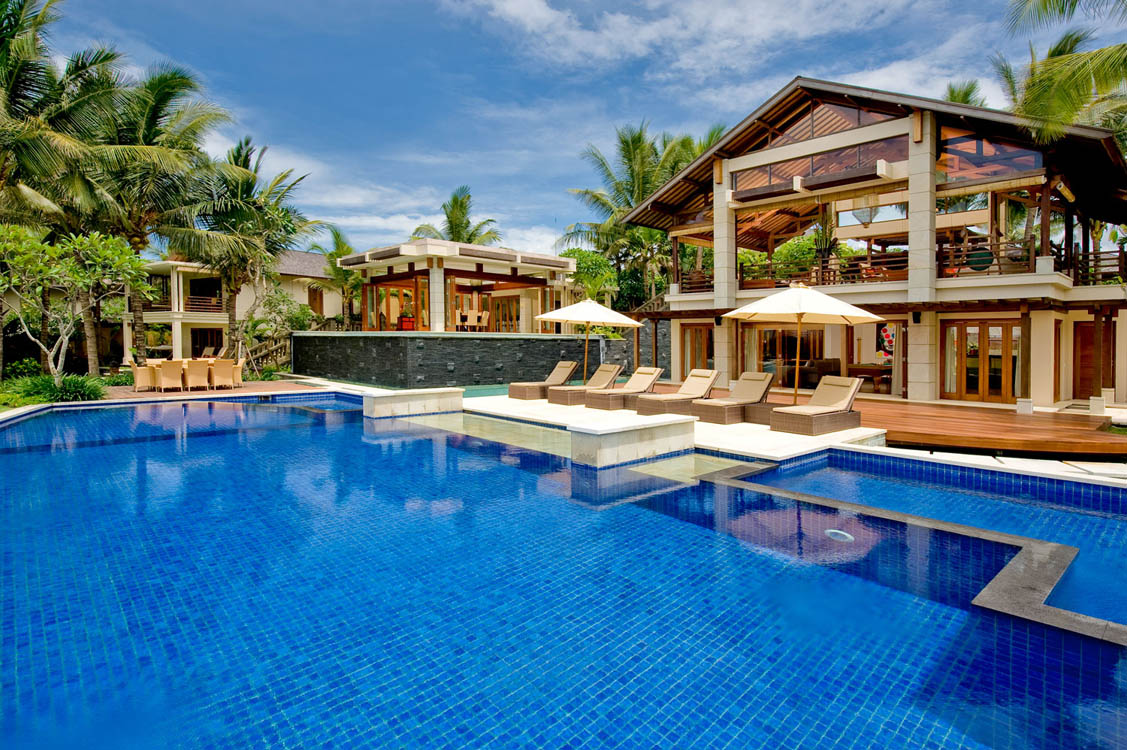 Pool side - Villa Semarapura, Canggu Bali