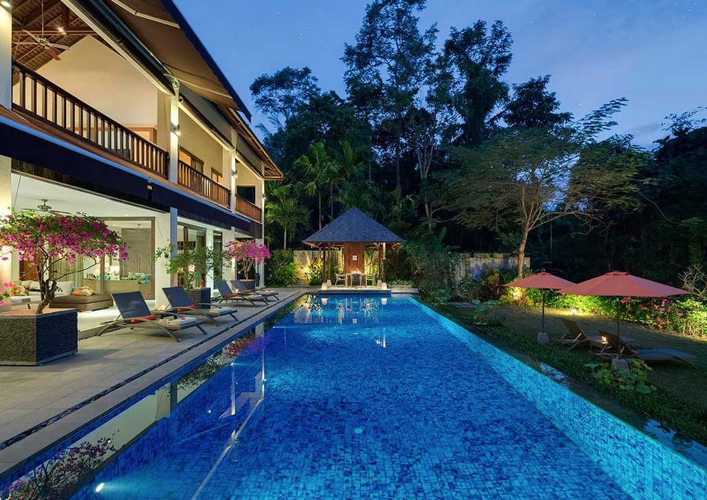 Pool area - Villa Shinta Dewi, Seminyak Bali