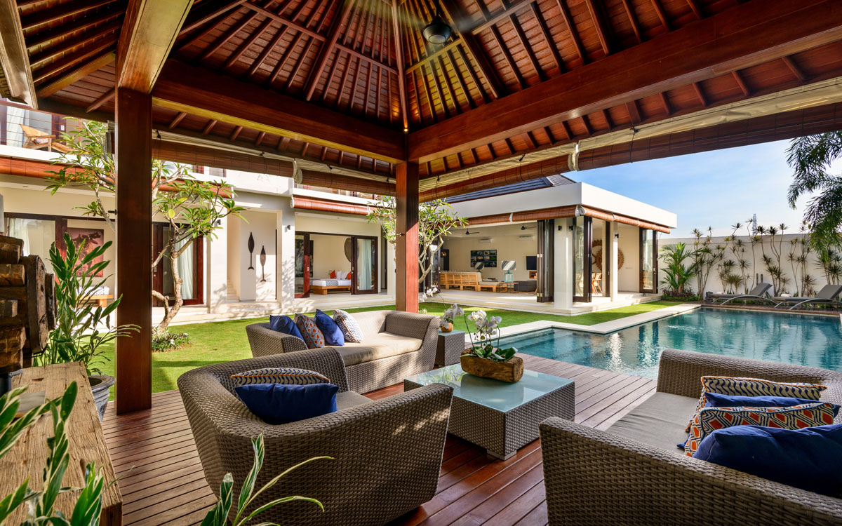 Living Room With Swimming Pool View - Villa The Maya, Canggu Bali