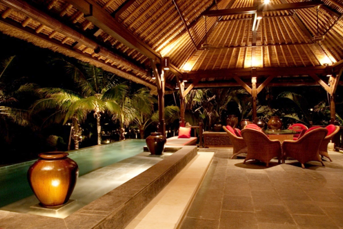 Pool and open plan living area - Villa Amani Golf, Tabanan Bali