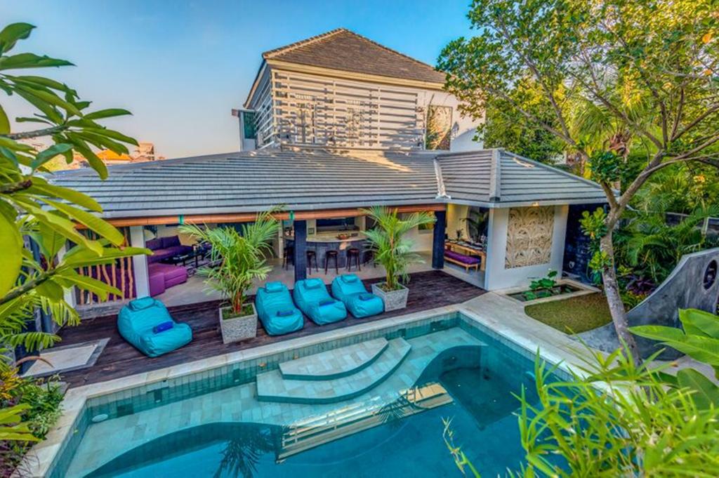 Swimming pool - Villa Alchemy, Seminyak Bali