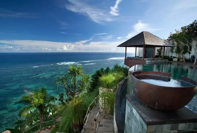 Bidadari Cliffside Estate - 4 Bedrooms Villa - Bali Villa Rentals in Nusa Dua