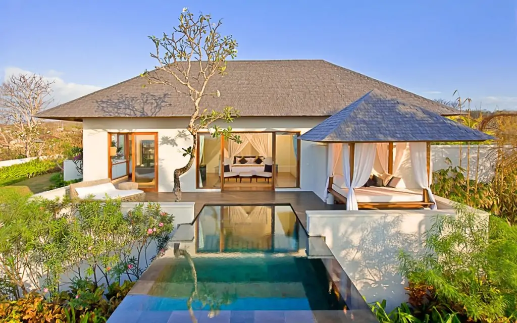 The Shanti Residence - 7 Bedrooms Villa - Nusa Dua Luxury Villa