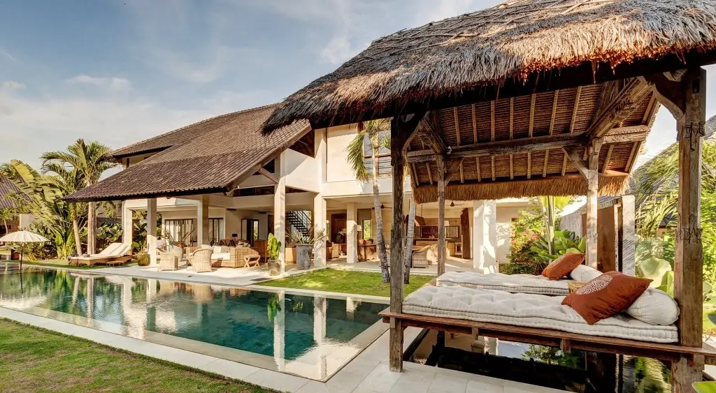 Villa Abaca Kadek - 5 Bedrooms Villa - Seminyak Luxury Villa