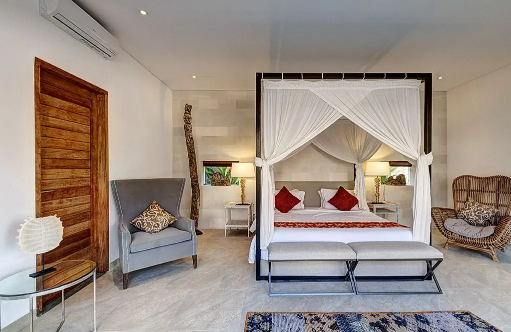 Villa Abaca Kadek - 5 Bedrooms Villa - Seminyak Luxury Villa