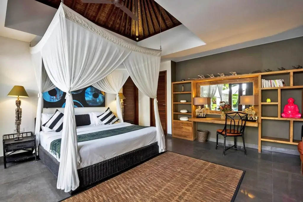 Villa Abakoi - 6 Bedrooms Villa - Seminyak Luxury Villa