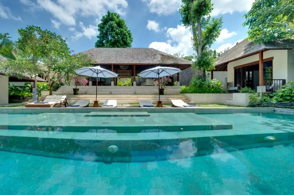 Bunga Pangi Villa - 3 Bedrooms Villa - Canggu Luxury Villa