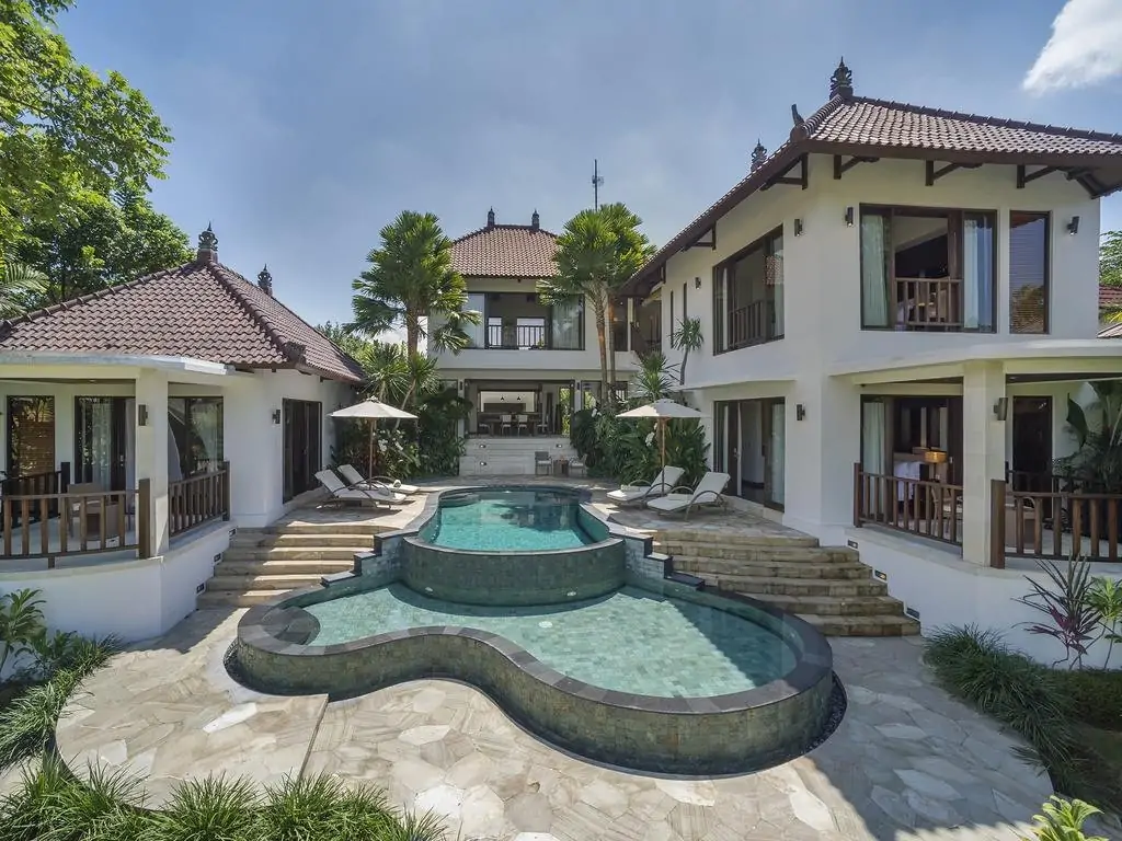 Canggu Terrace Villa - 8 Bedrooms Villa - Canggu Luxury Villa