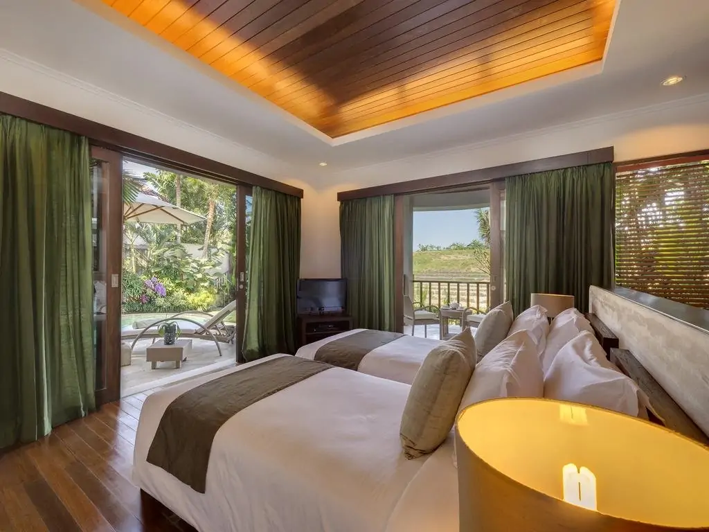 Canggu Terrace Villa - 8 Bedrooms Villa - Canggu Luxury Villa