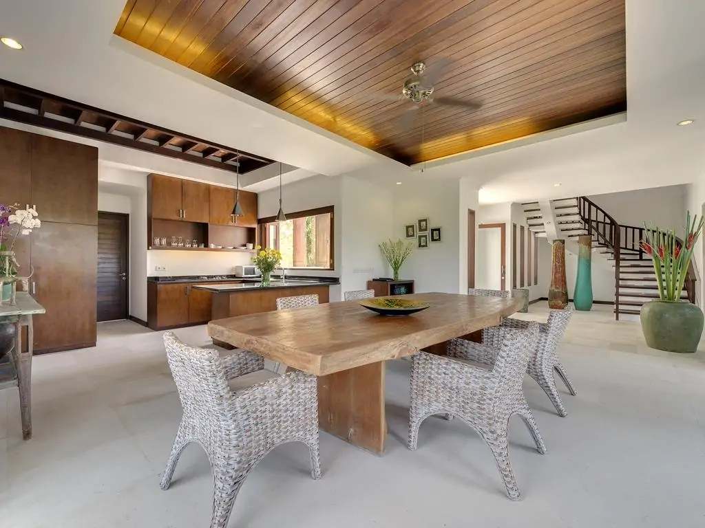 Canggu Terrace Villa - 8 Bedrooms Villa - Canggu Luxury Villa