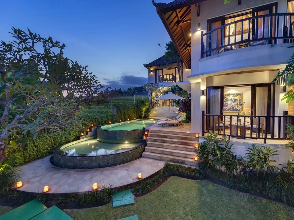 Canggu Terrace Villa - 8 Bedrooms Villa - Canggu Luxury Villa