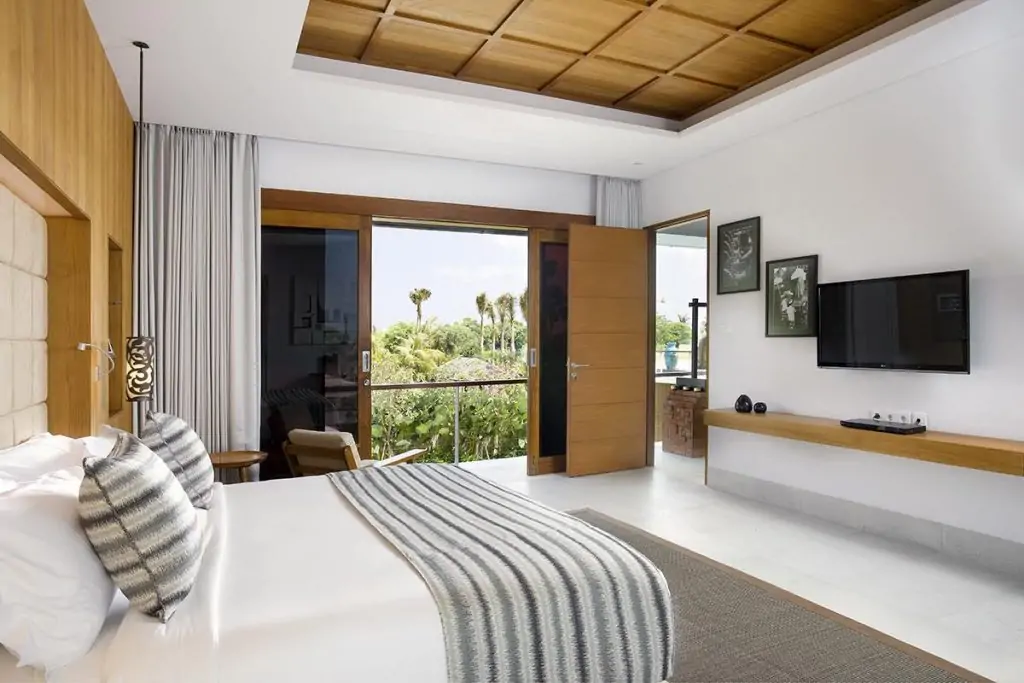 Cendrawasih Villa - 5 Bedrooms Villa - Seminyak Luxury Villa