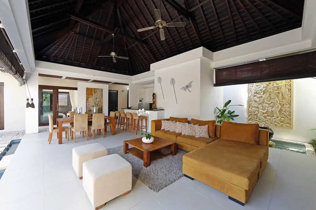 VILLA CHANDRA - 3 Bedrooms Villa - Seminyak Luxury Villa