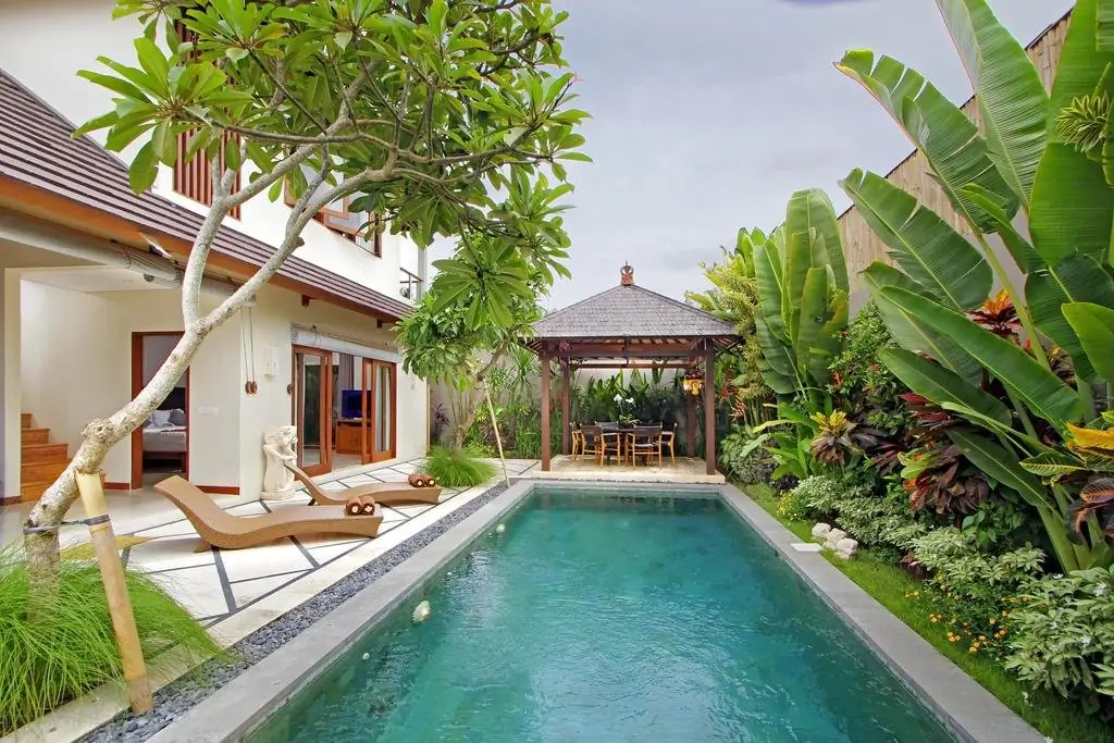 Desa Di Bali - 6 Bedrooms Villa - Seminyak Luxury Villa