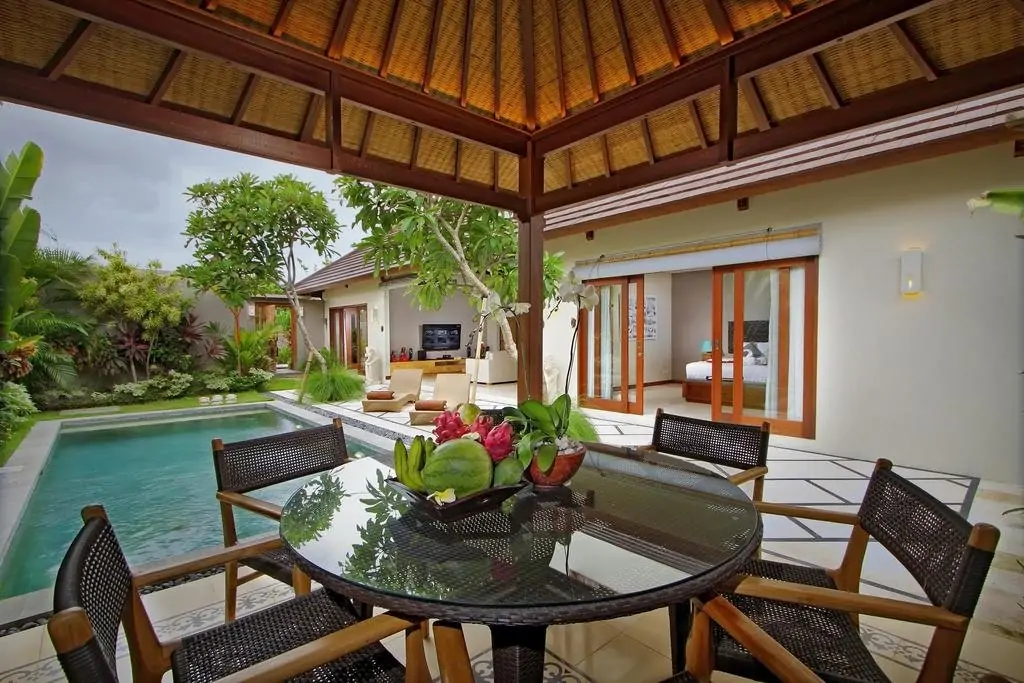 Desa Di Bali - 6 Bedrooms Villa - Seminyak Luxury Villa