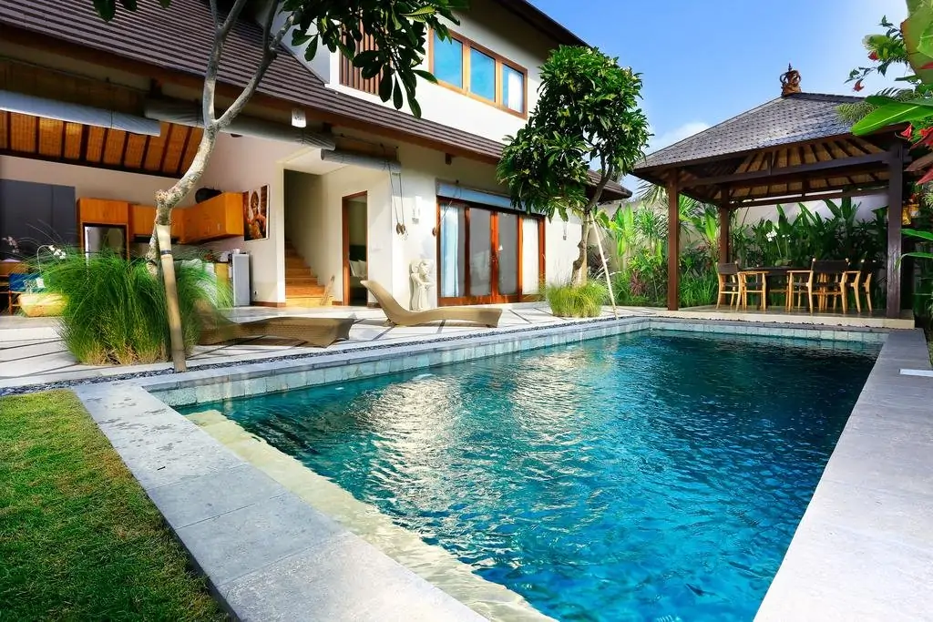 Desa Di Bali - 6 Bedrooms Villa - Seminyak Luxury Villa
