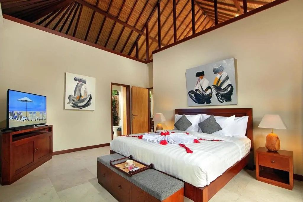 Desa Di Bali - 6 Bedrooms Villa - Seminyak Luxury Villa