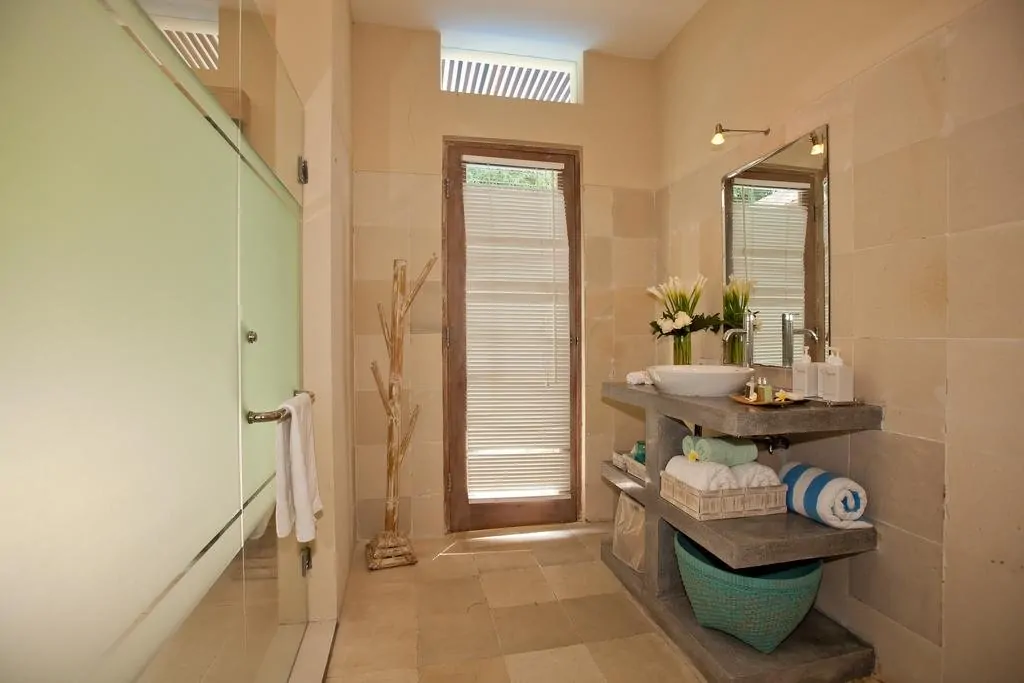 Enigma Villa - 2 Bedrooms Villa - Canggu Luxury Villa