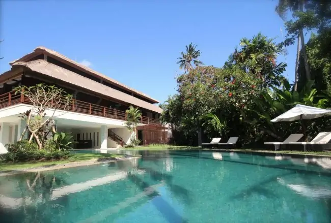 FC Residence Bali - 8 Bedrooms Villa - Bali Villa Rentals in Badung