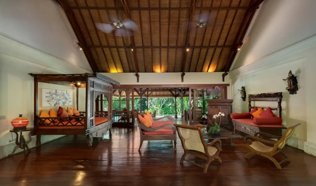 Frangipani Villa - 3 Bedrooms Villa - Jimbaran Luxury Villa