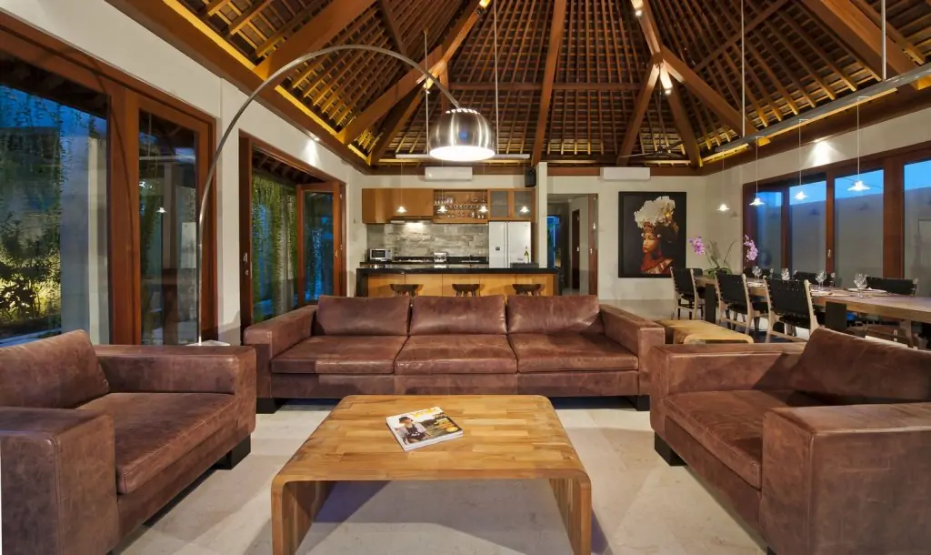 Villa Joss - 4 Bedrooms Villa - Kerobokan Luxury Villa