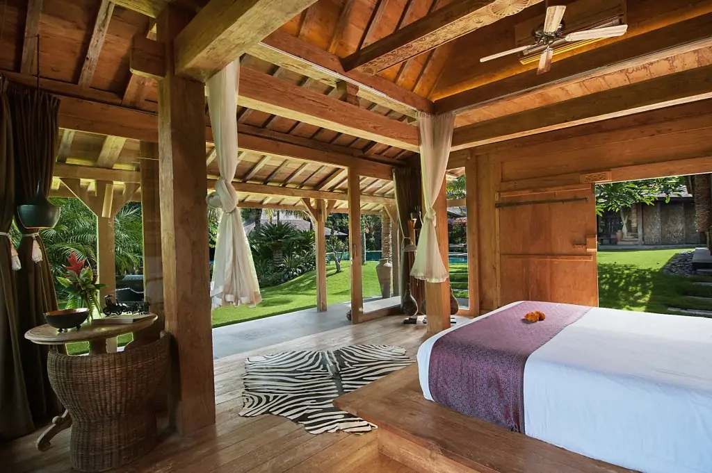 Kalua Villa - 3 Bedrooms Villa - Kerobokan Luxury Villa