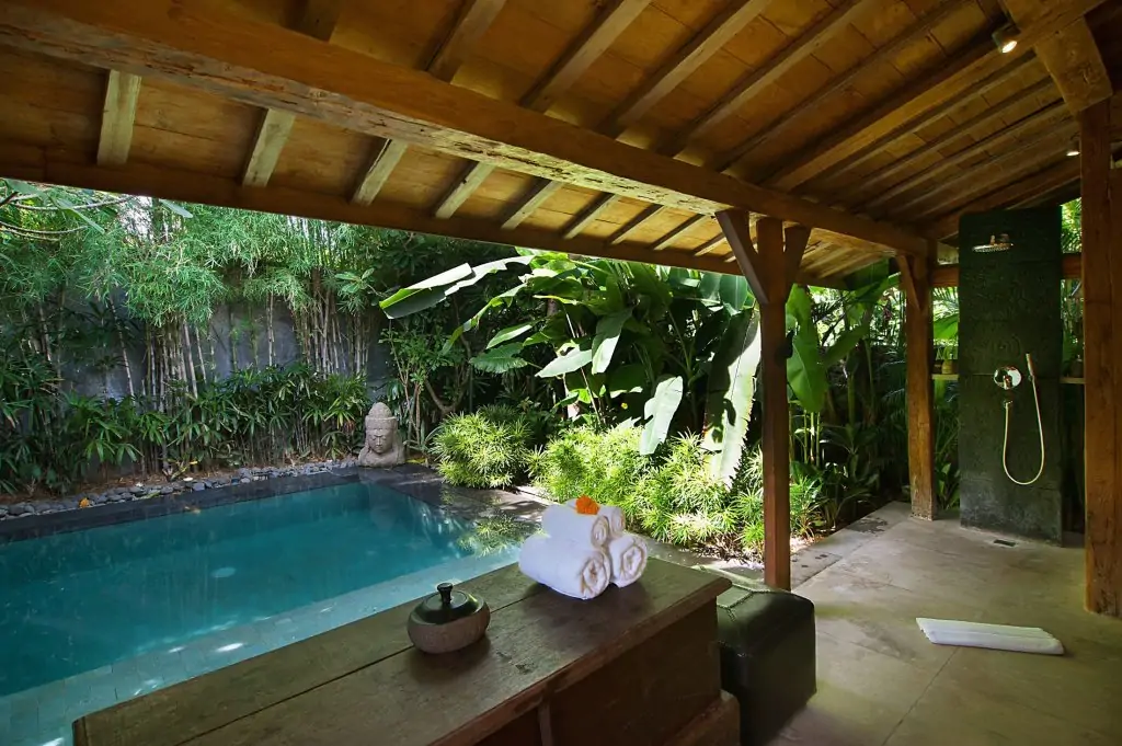 Kalua Villa - 3 Bedrooms Villa - Kerobokan Luxury Villa