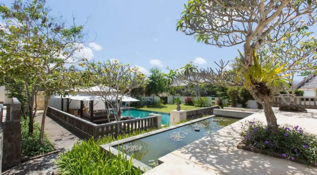 Karang Putih Villa - 11 Bedrooms Villa - Badung Luxury Villa