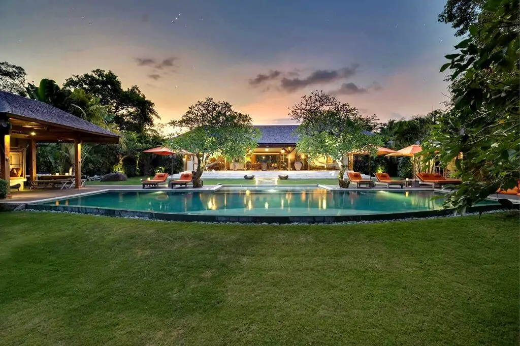 Villa Kavaya - 5 Bedrooms Villa - Canggu Luxury Villa