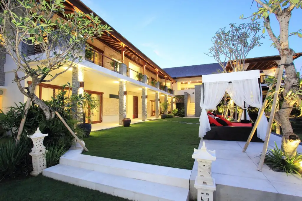 Kemala Villa - 5 Bedrooms Villa - Canggu Luxury Villa