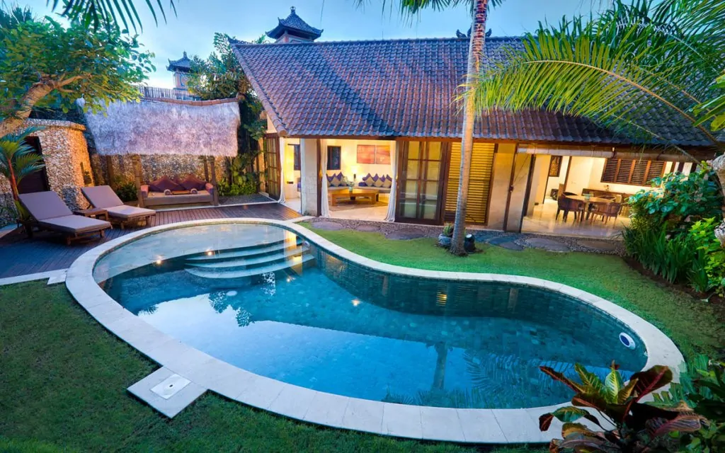The Kubu Villa - 3 Bedrooms Villa - Seminyak Luxury Villa