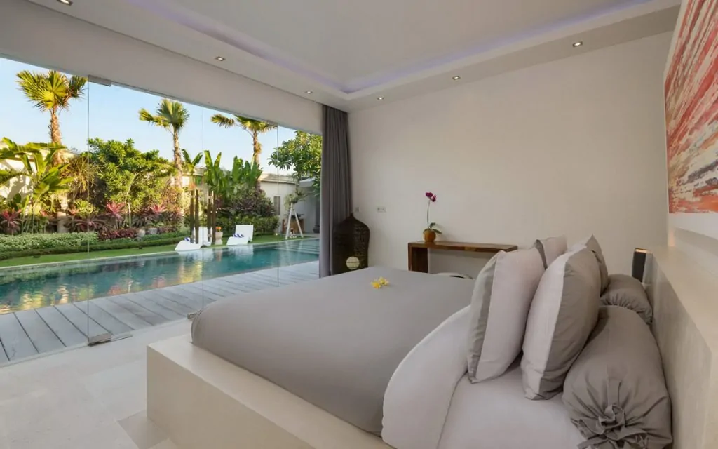 Villa Kyah - 3 Bedrooms Villa - Kerobokan Luxury Villa