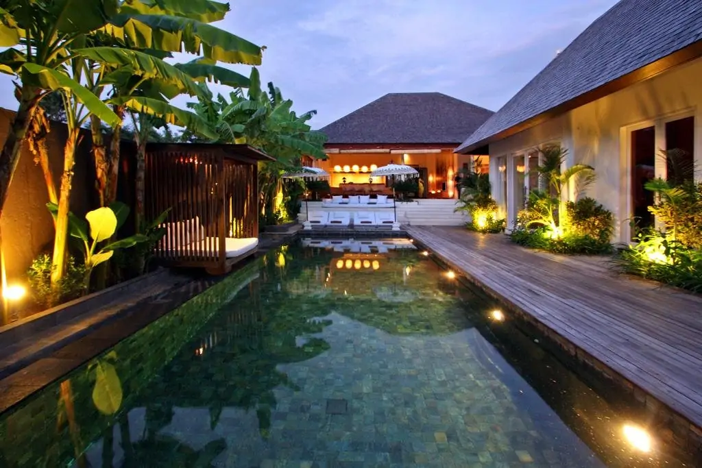 Villa La Banane - 4 Bedrooms Villa - Kerobokan Luxury Villa