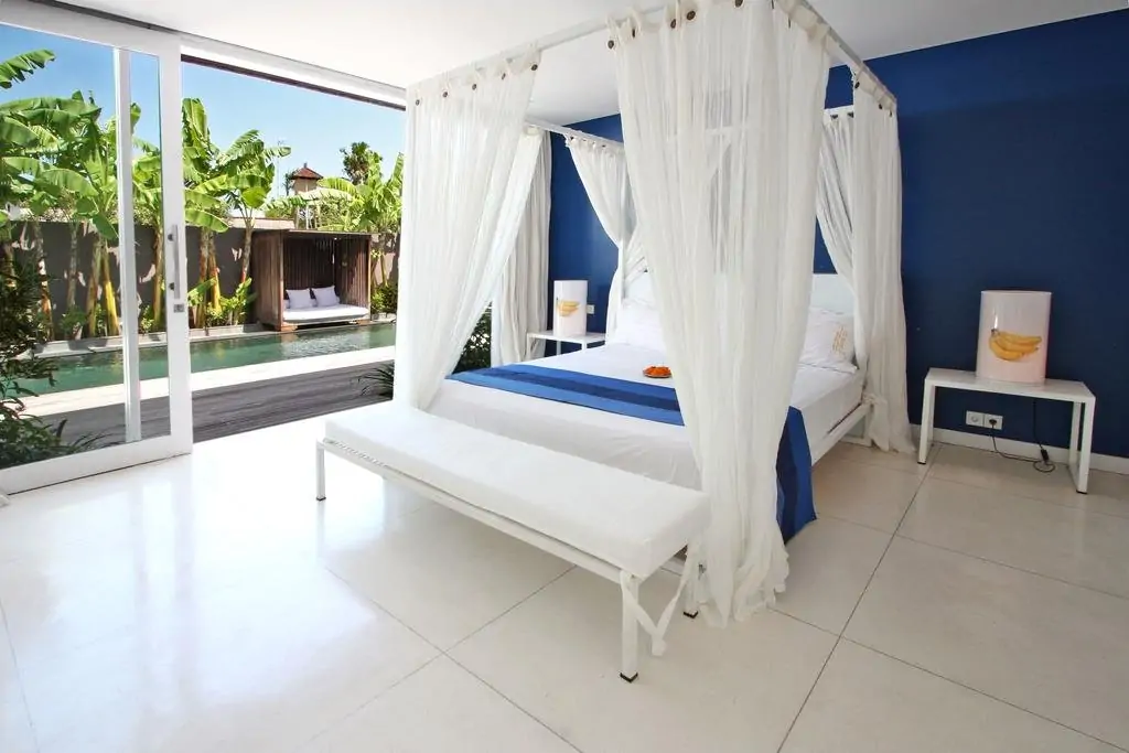 Villa La Banane - 4 Bedrooms Villa - Kerobokan Luxury Villa