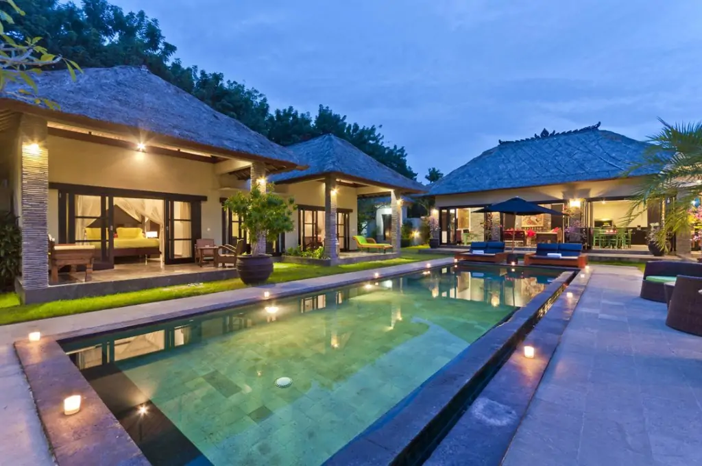 Mahkota Villa - 5 Bedrooms Villa - Seminyak Luxury Villa