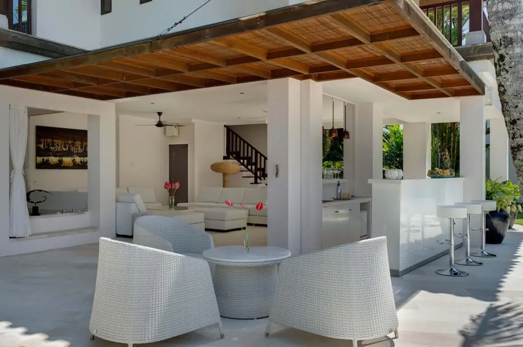 Manis Canggu Villa - 8 Bedrooms Villa - Canggu Luxury Villa