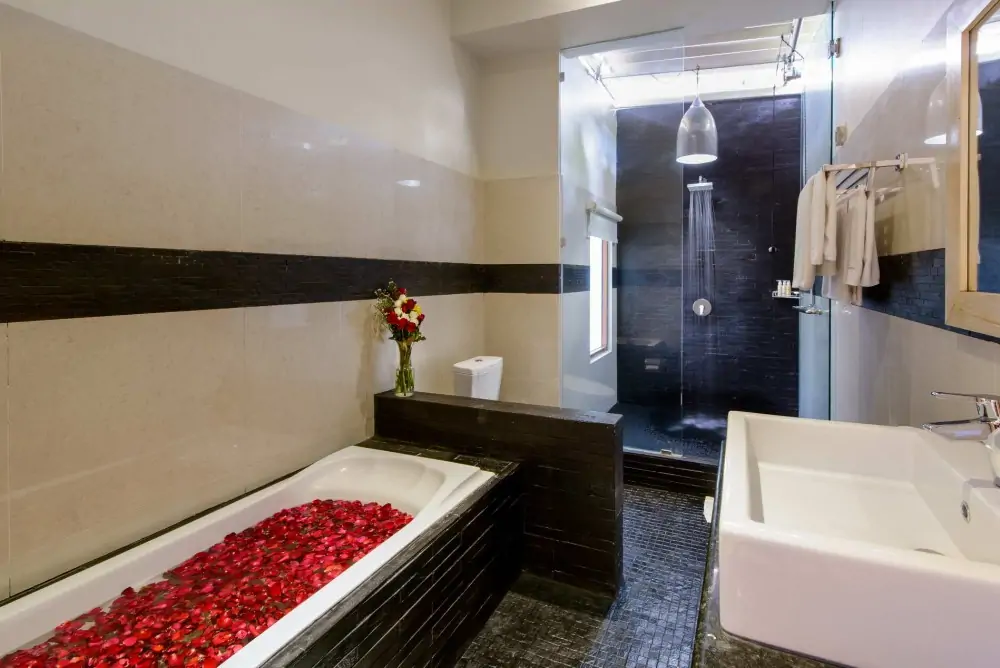 Villa Michelina - 3 Bedrooms Villa - Kuta / Legian Luxury Villa