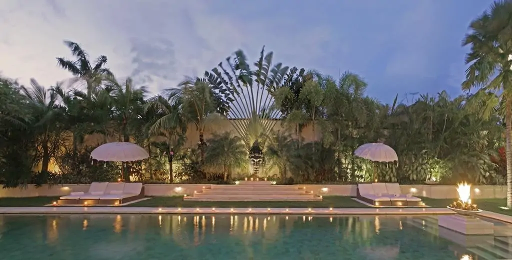 Nalina Villa - 4 Bedrooms Villa - Seminyak Luxury Villa