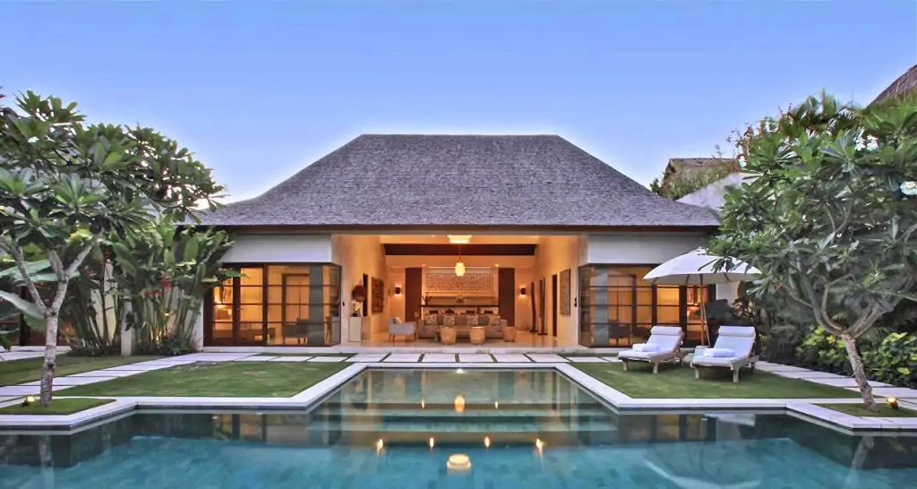 Nyaman Villas Seminyak - 10 Bedrooms Villa - Seminyak Luxury Villa