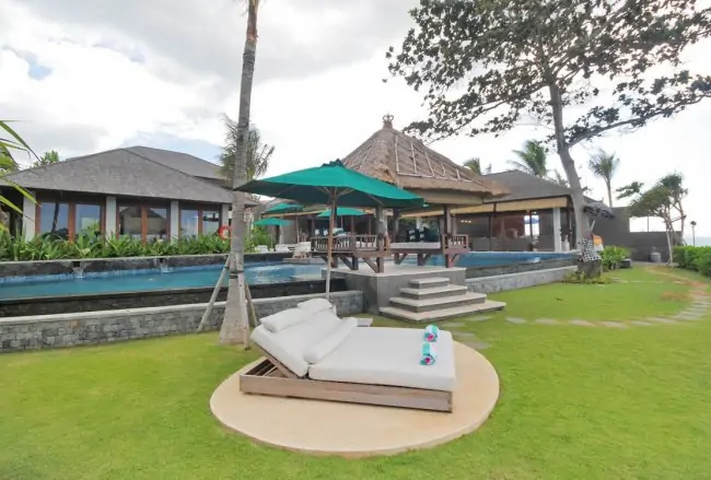 Puri Awani Villa - 4 Bedrooms Villa - Bali Villa Rentals in Ketewel