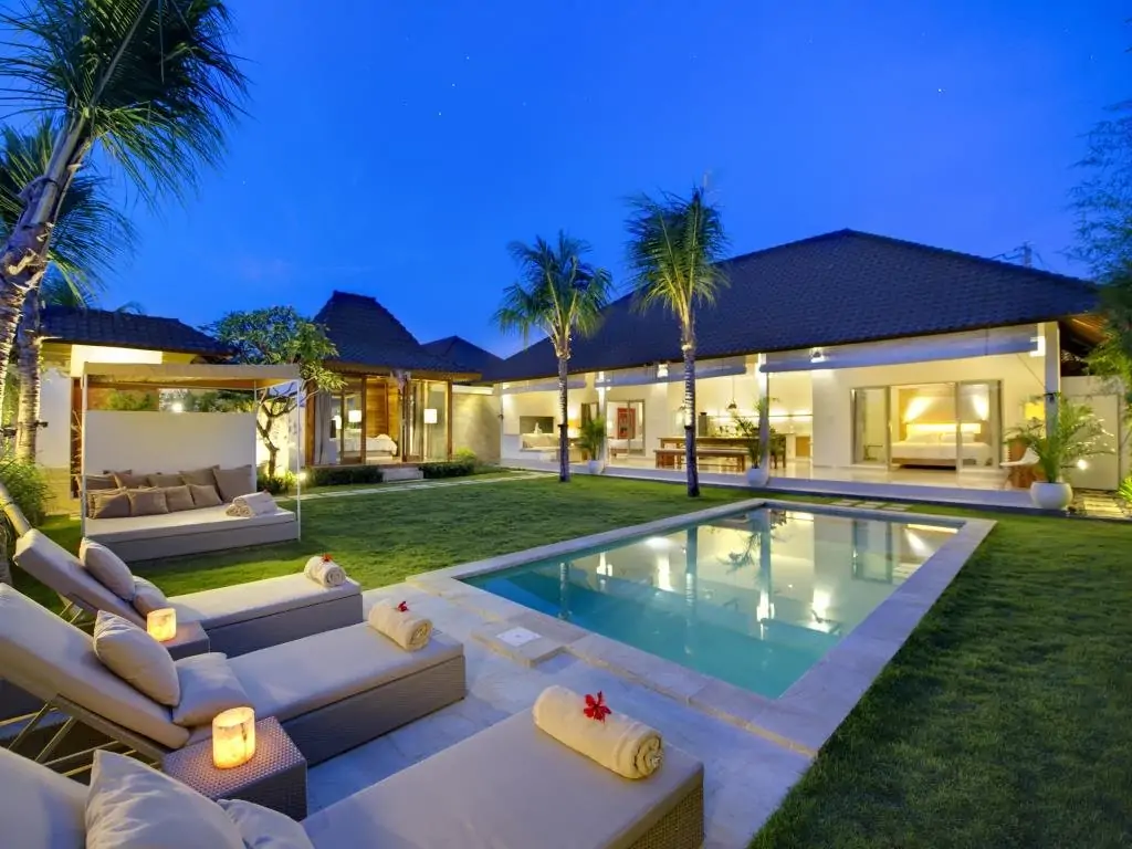 Sahana Villas - 3 Bedrooms Villa - Seminyak Luxury Villa