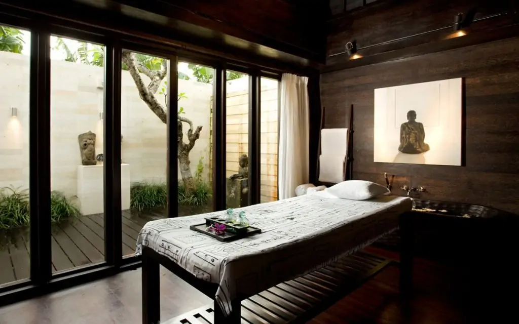 Samuan Villa - 5 Bedrooms Villa - Seminyak Luxury Villa