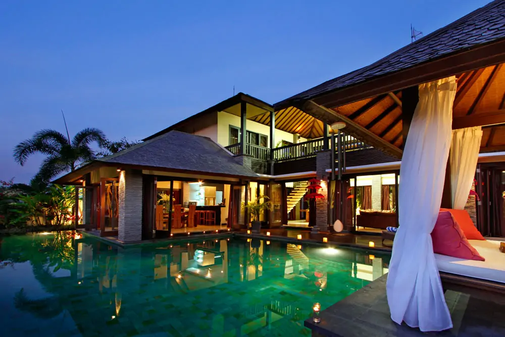 The Bale Tokek Villa - 4 Bedrooms Villa - Canggu Luxury Villa
